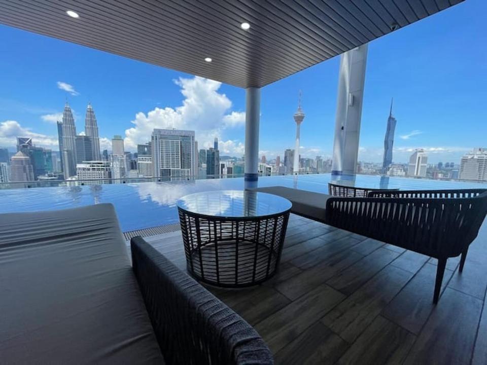 Apartment Colony @ Kampung Baru By Plush